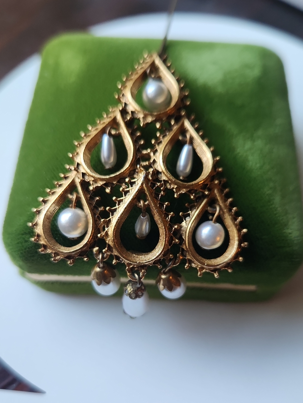 Gold-Tone Teardrop Pearl Pendant Necklace - Elegant Women’s Jewelry